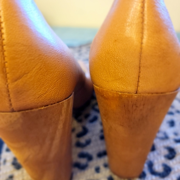 Dolce Vita Women's High-Heeled Genuine Leather Shoes, Size 8.5, Color: Tan - Picture 6 of 6
